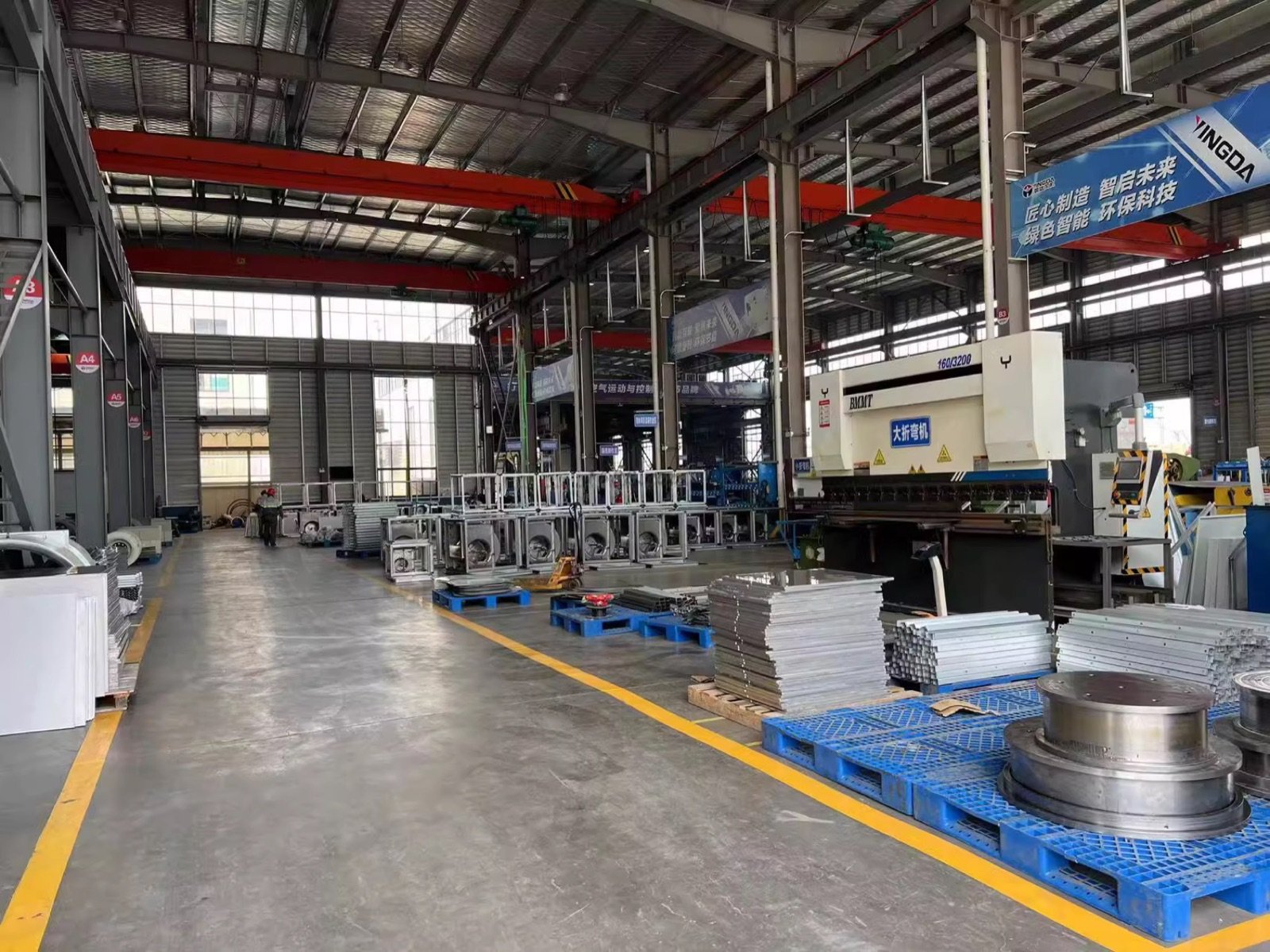 Sheet metal production area and prepared fan parts